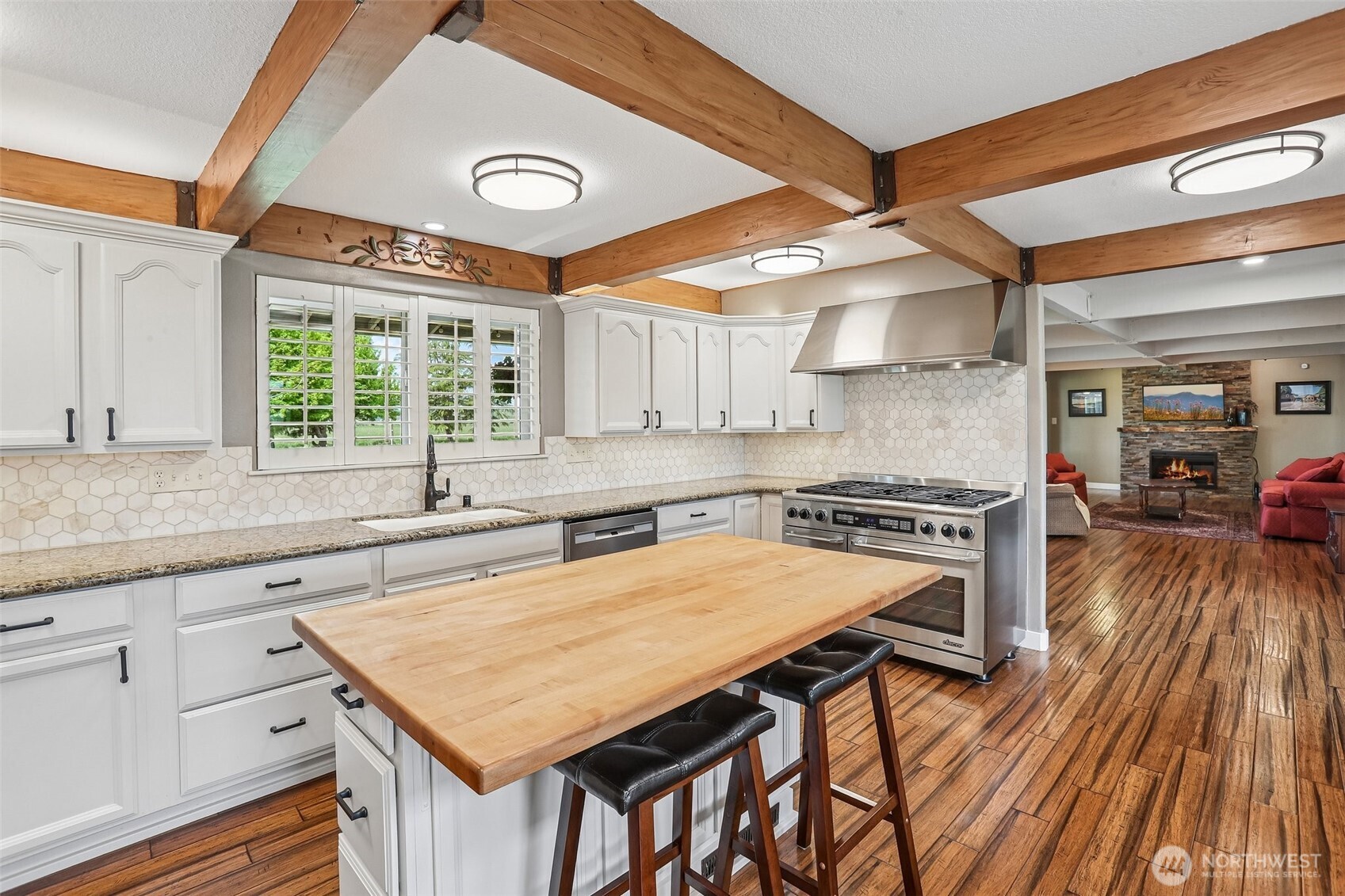298 Roberson Road , Woodland, WA 98674