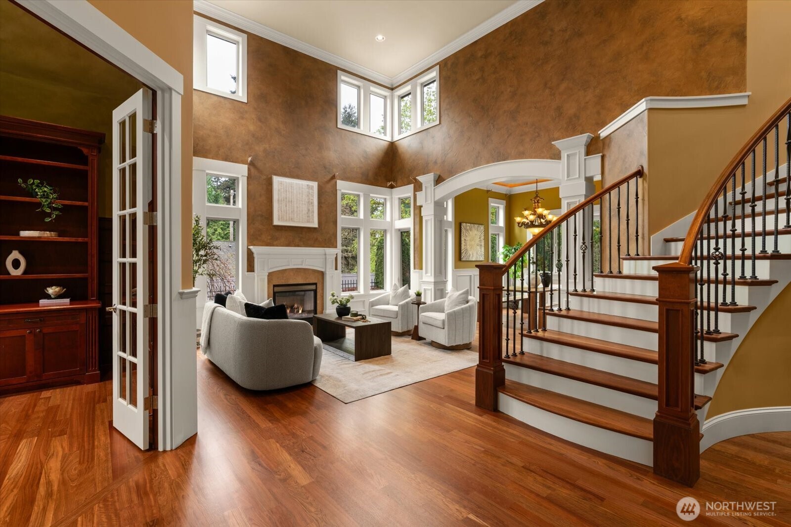 19415 100th Avenue NE, Bothell, WA 98011