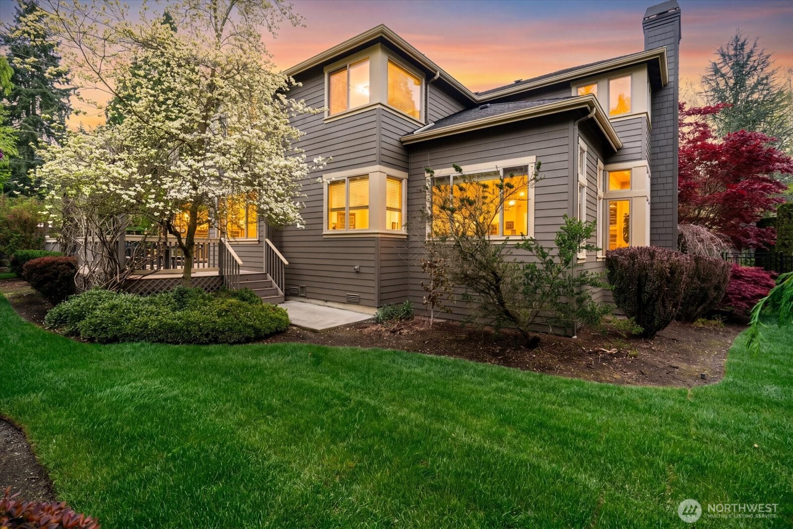 19415 100th Avenue NE, Bothell, WA 98011