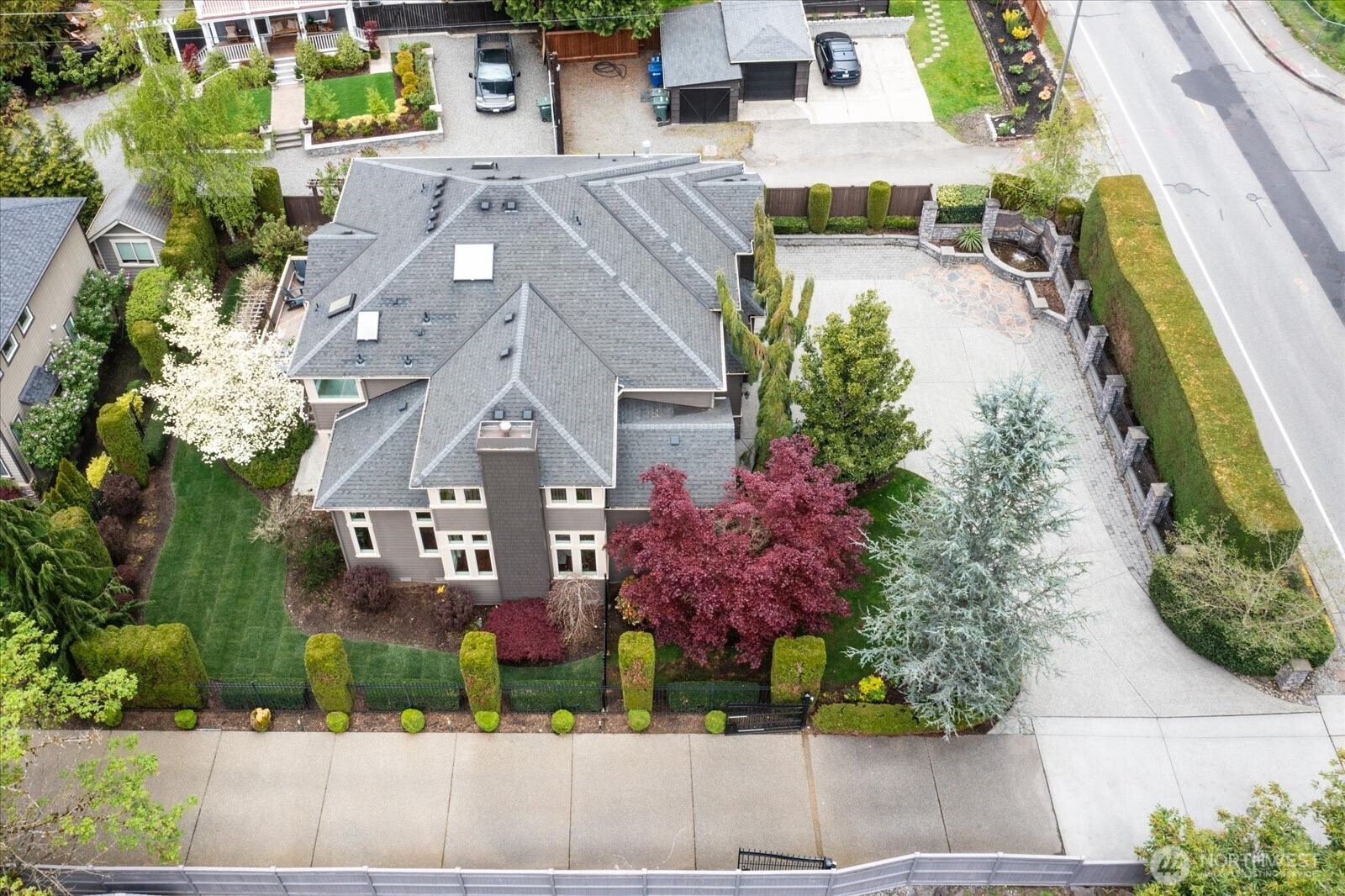 19415 100th Avenue NE, Bothell, WA 98011