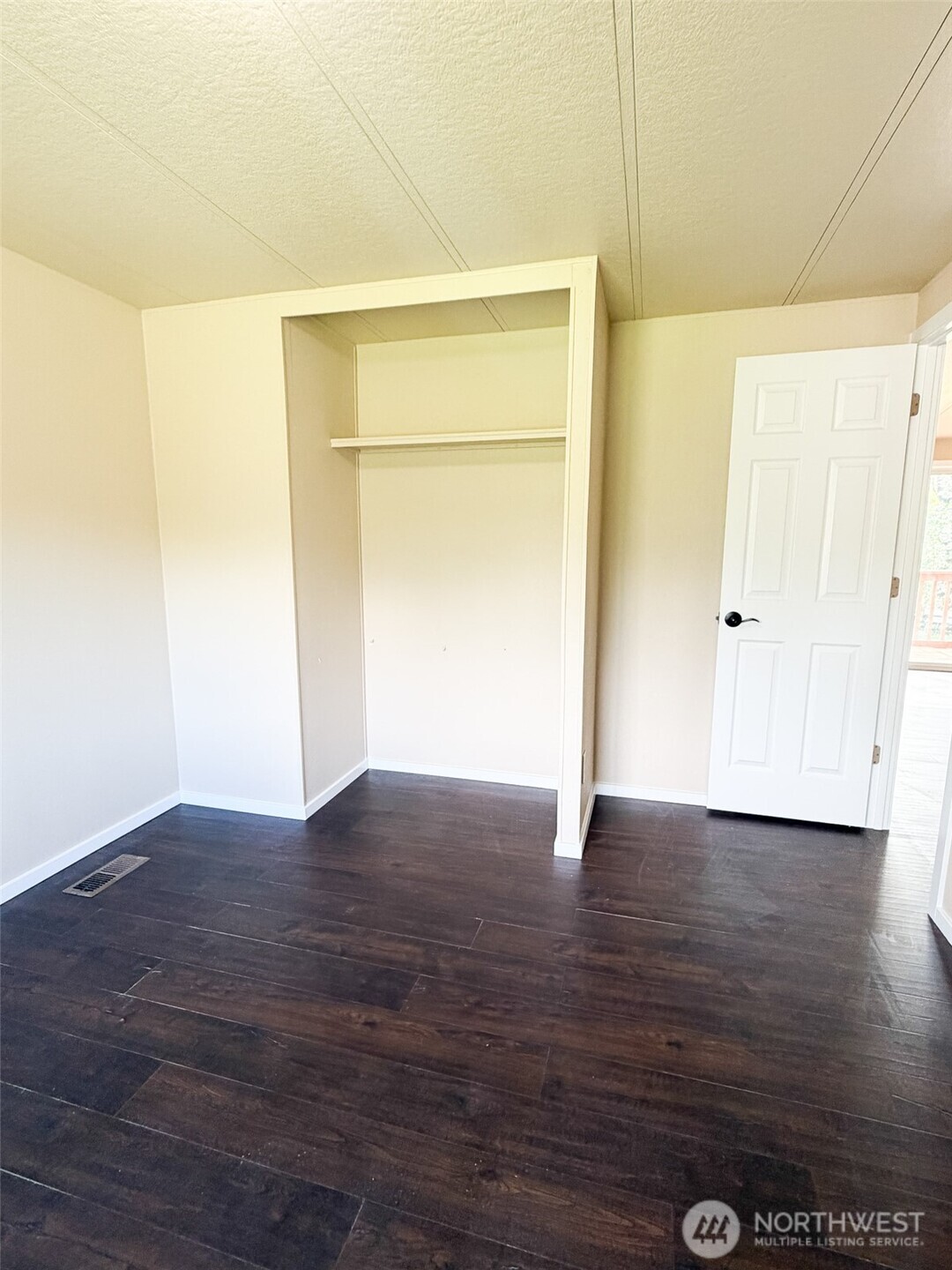 236 Gray Road , Toledo, WA 98591