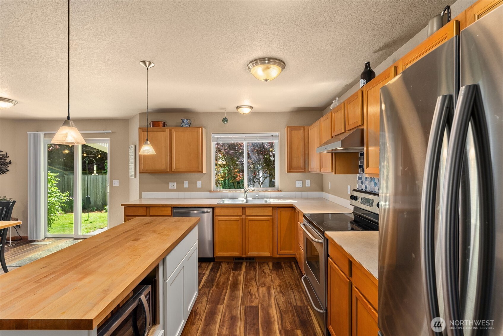 1835 Yew Avenue NE, Olympia, WA 98506