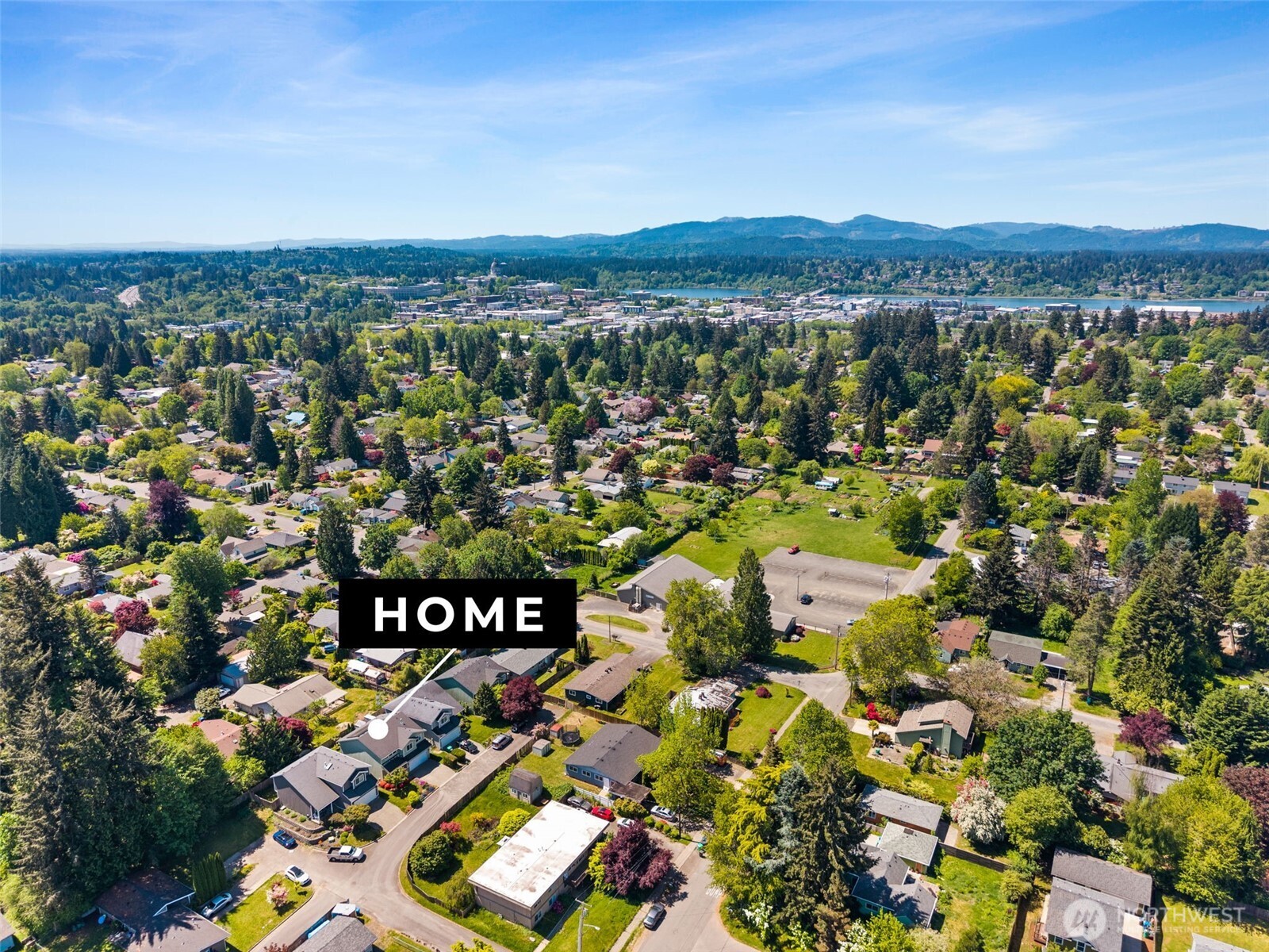 1835 Yew Avenue NE, Olympia, WA 98506