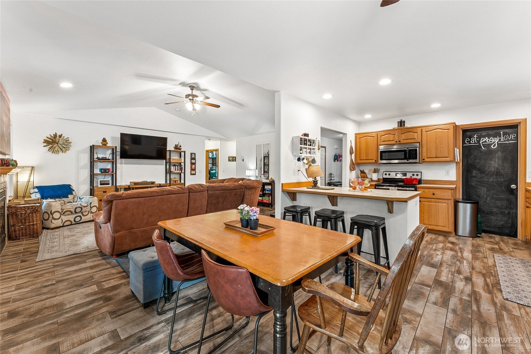 17903 Overlake Court SE, Yelm, WA 98597