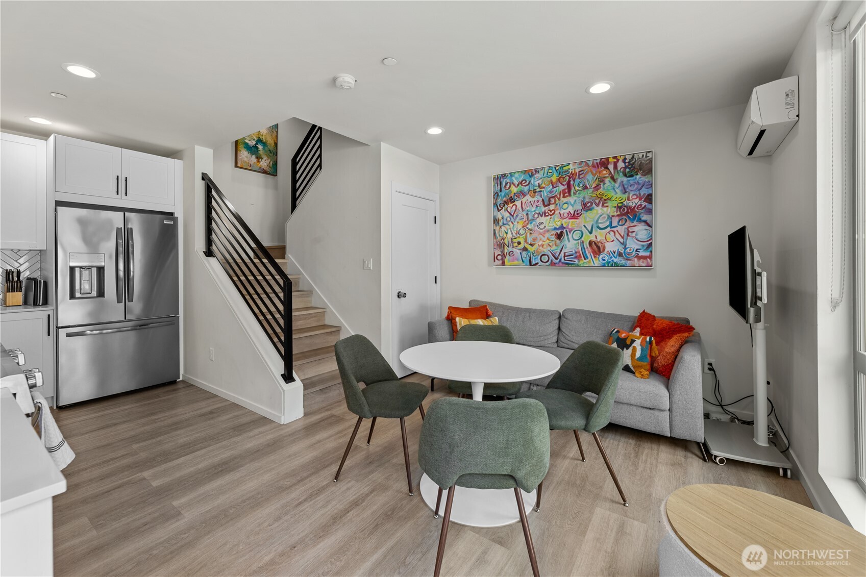 1118 16th Avenue #A, Seattle, WA 98122