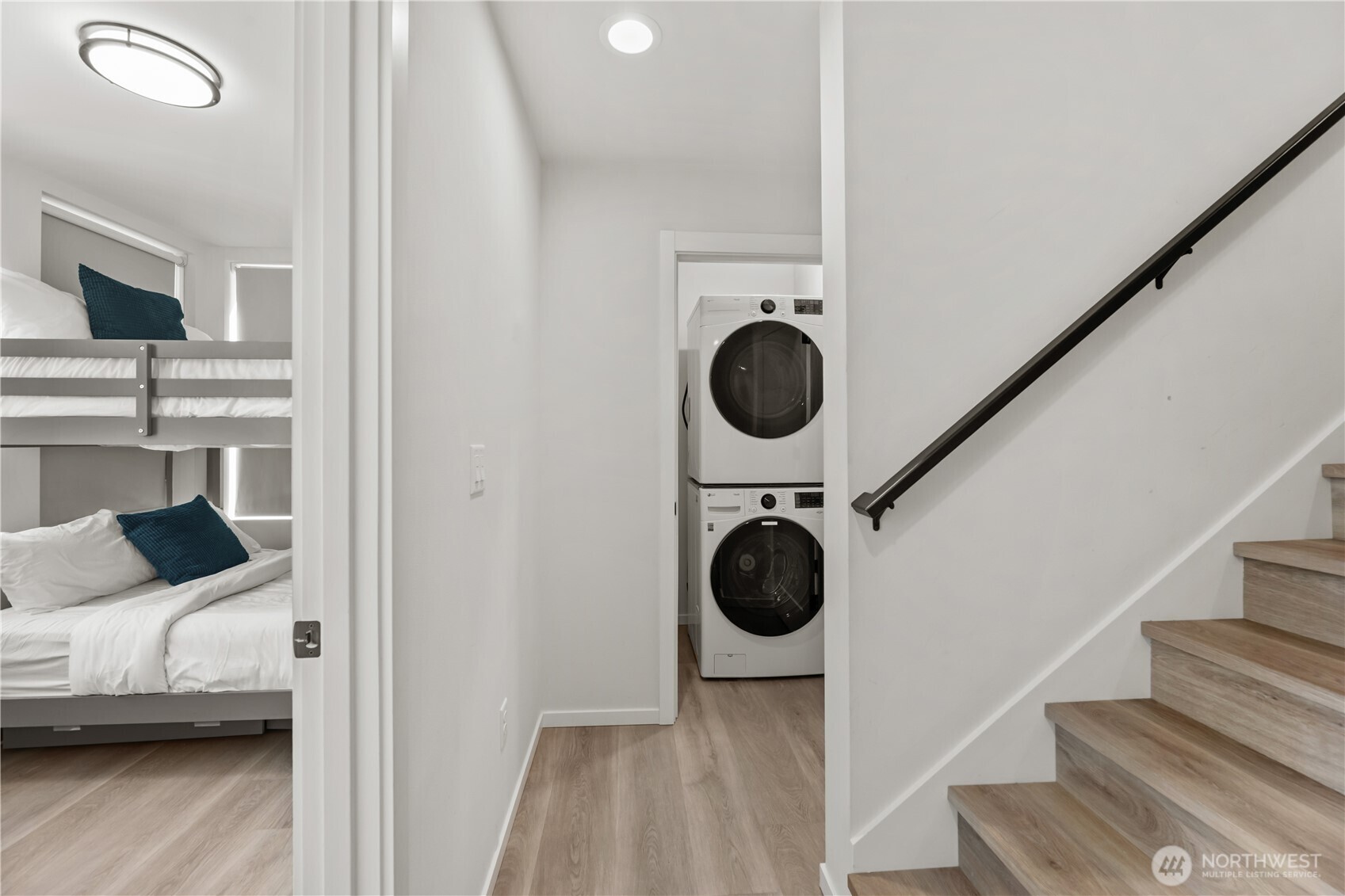 1118 16th Avenue #A, Seattle, WA 98122