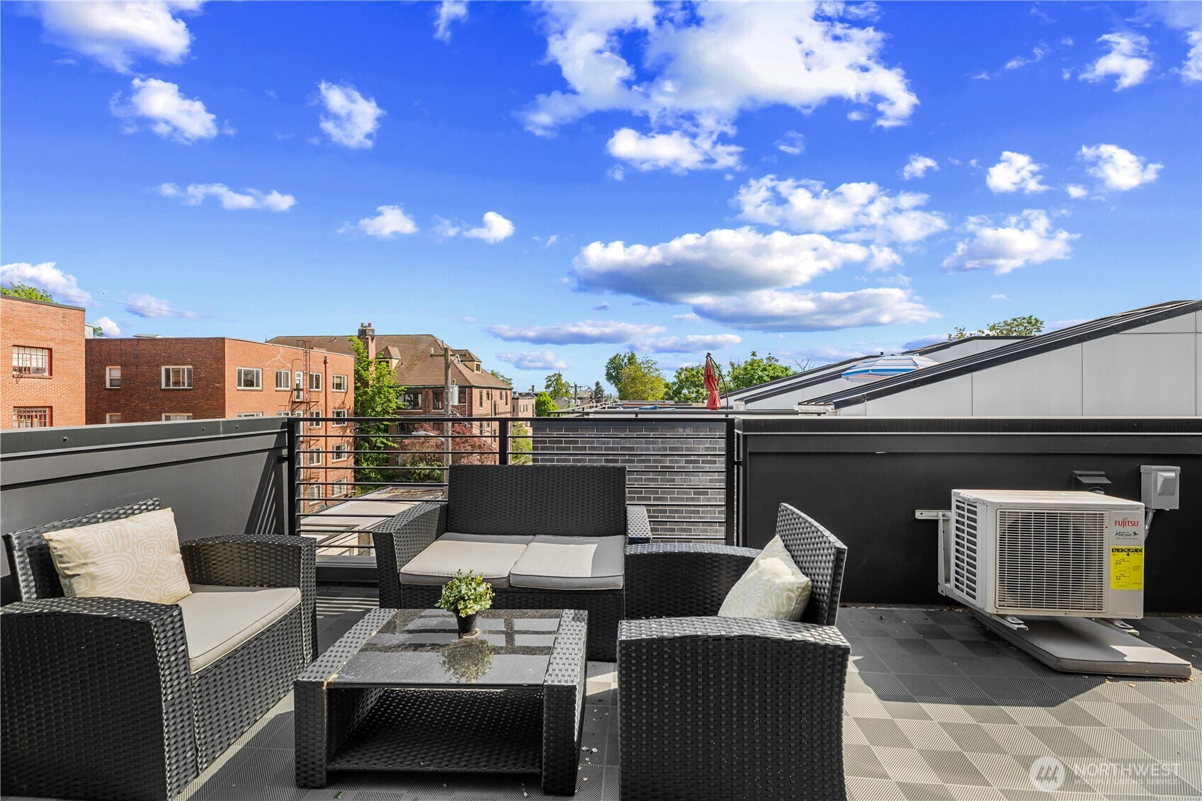 1118 16th Avenue #A, Seattle, WA 98122