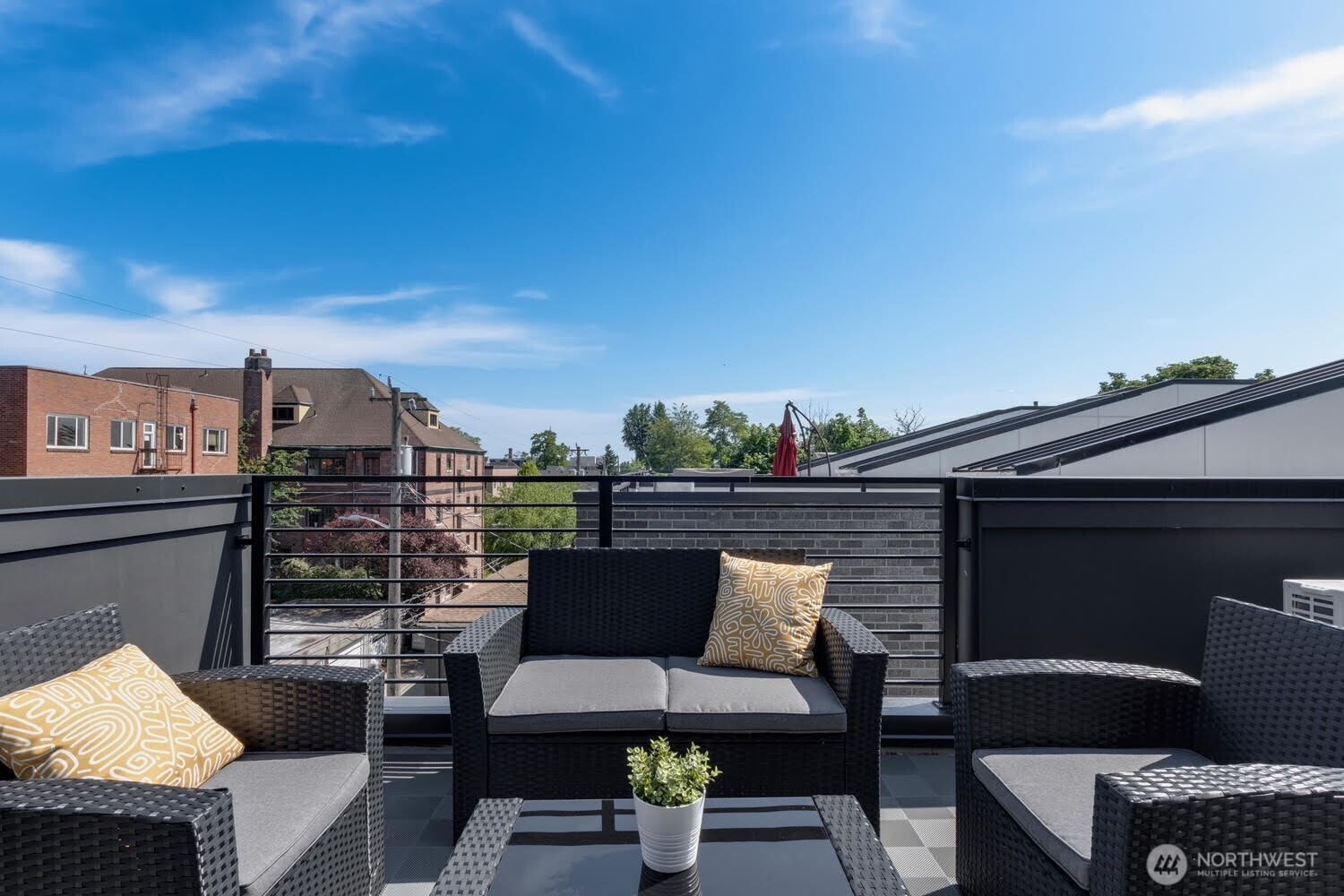 1118 16th Avenue #A, Seattle, WA 98122