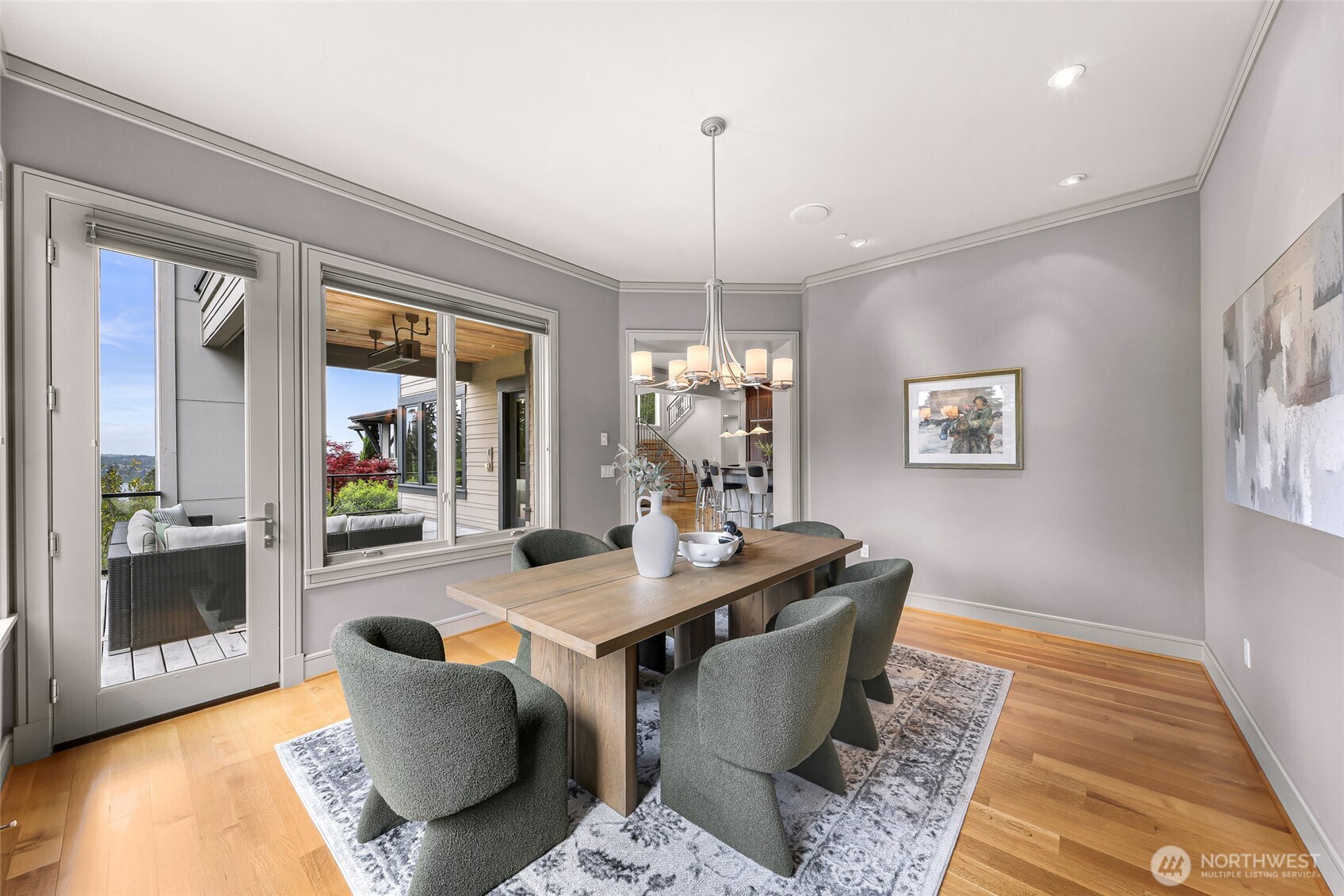 8451 SE 44th Street , Mercer Island, WA 98040