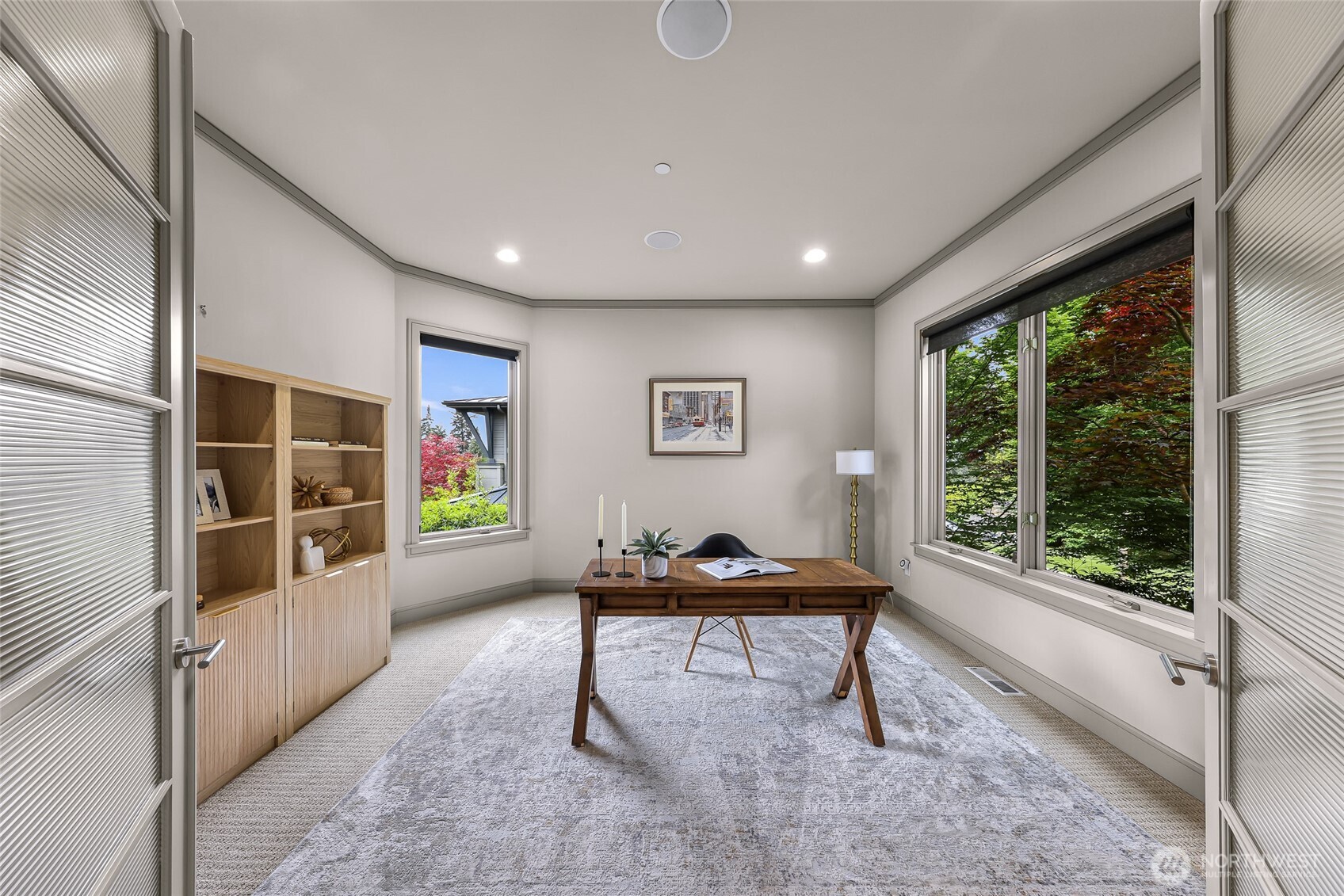 8451 SE 44th Street , Mercer Island, WA 98040