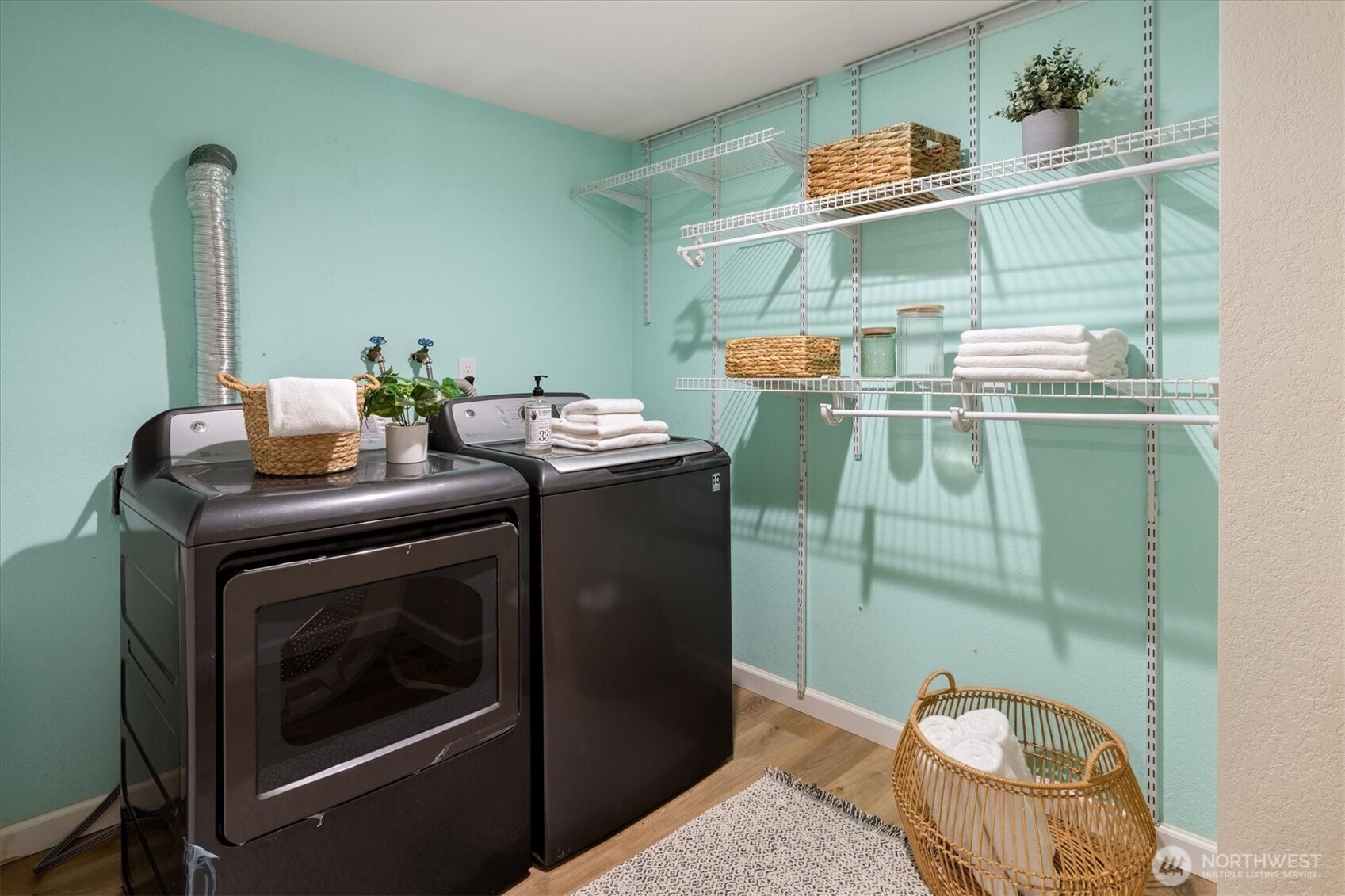8311 19th Avenue NW, Seattle, WA 98117