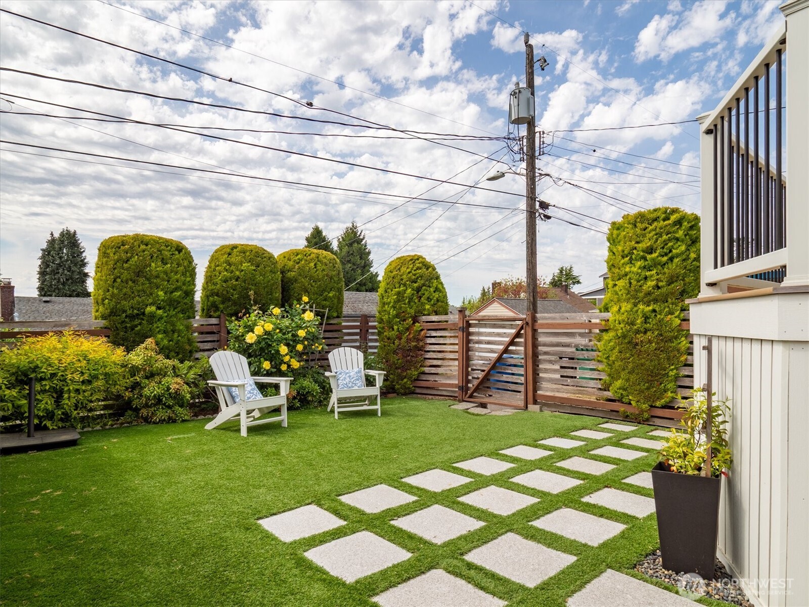 8311 19th Avenue NW, Seattle, WA 98117