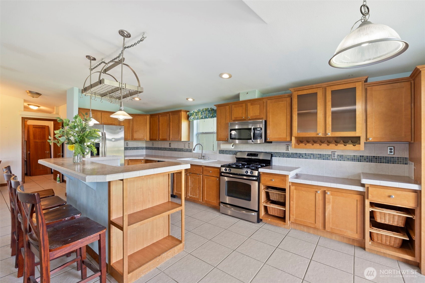786 Frost Road , Winlock, WA 98596