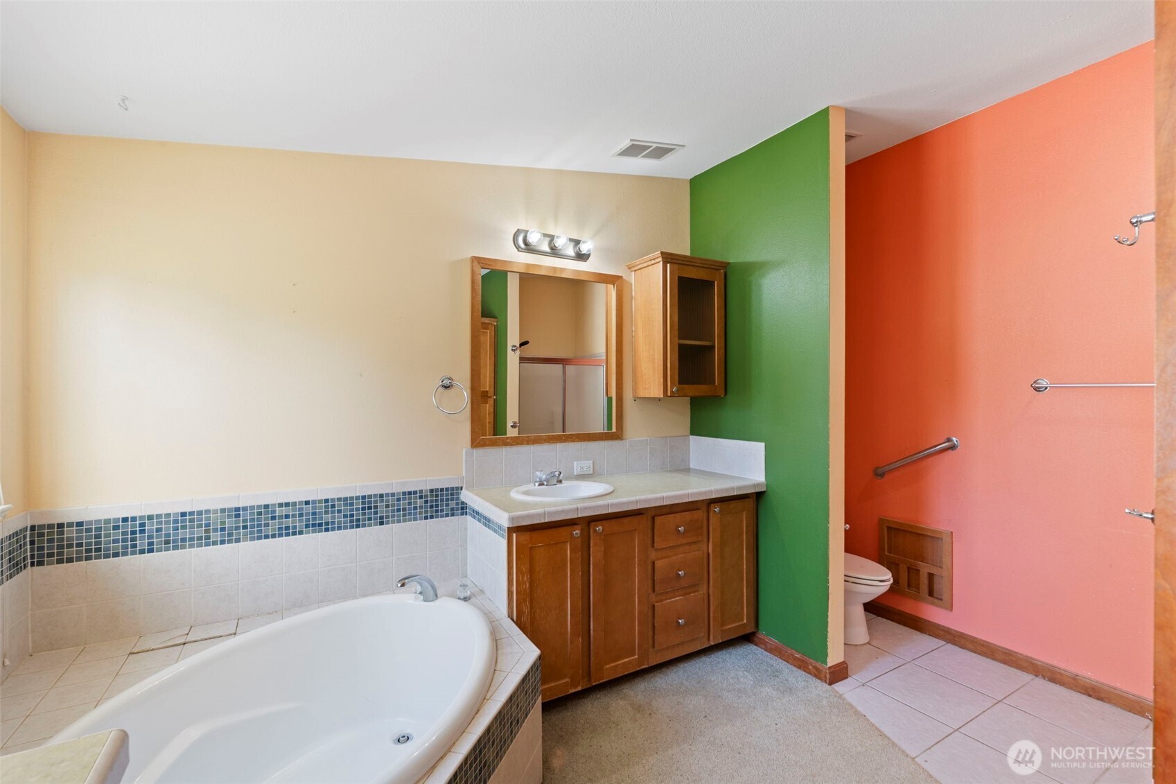 786 Frost Road , Winlock, WA 98596