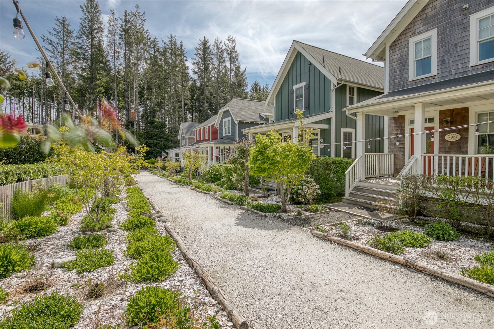 23 Blueberry Lane , Pacific Beach, WA 98571