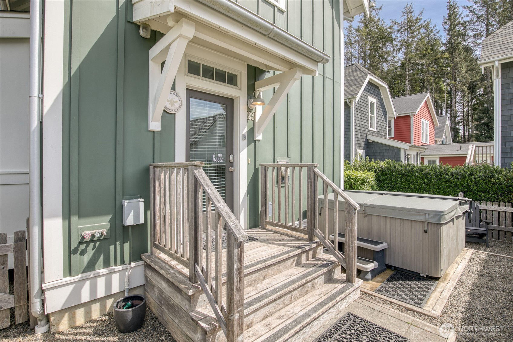 23 Blueberry Lane , Pacific Beach, WA 98571