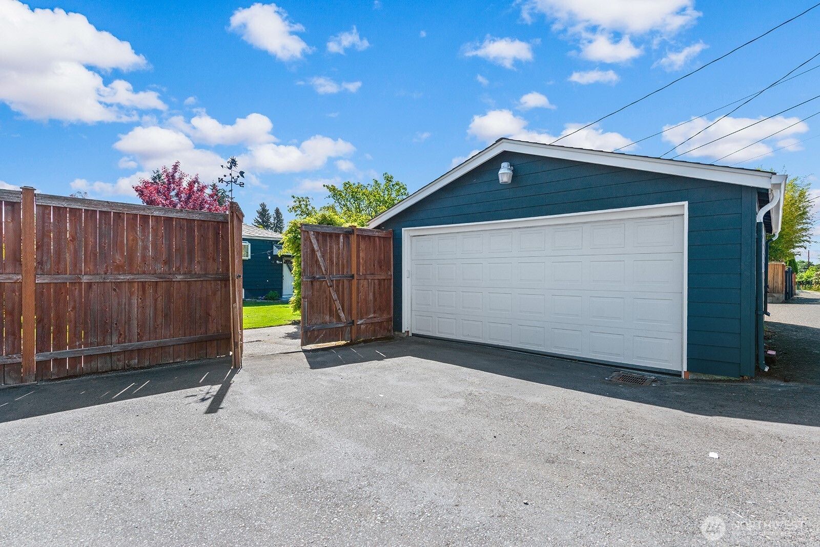 6017 46th Avenue SW, Seattle, WA 98136