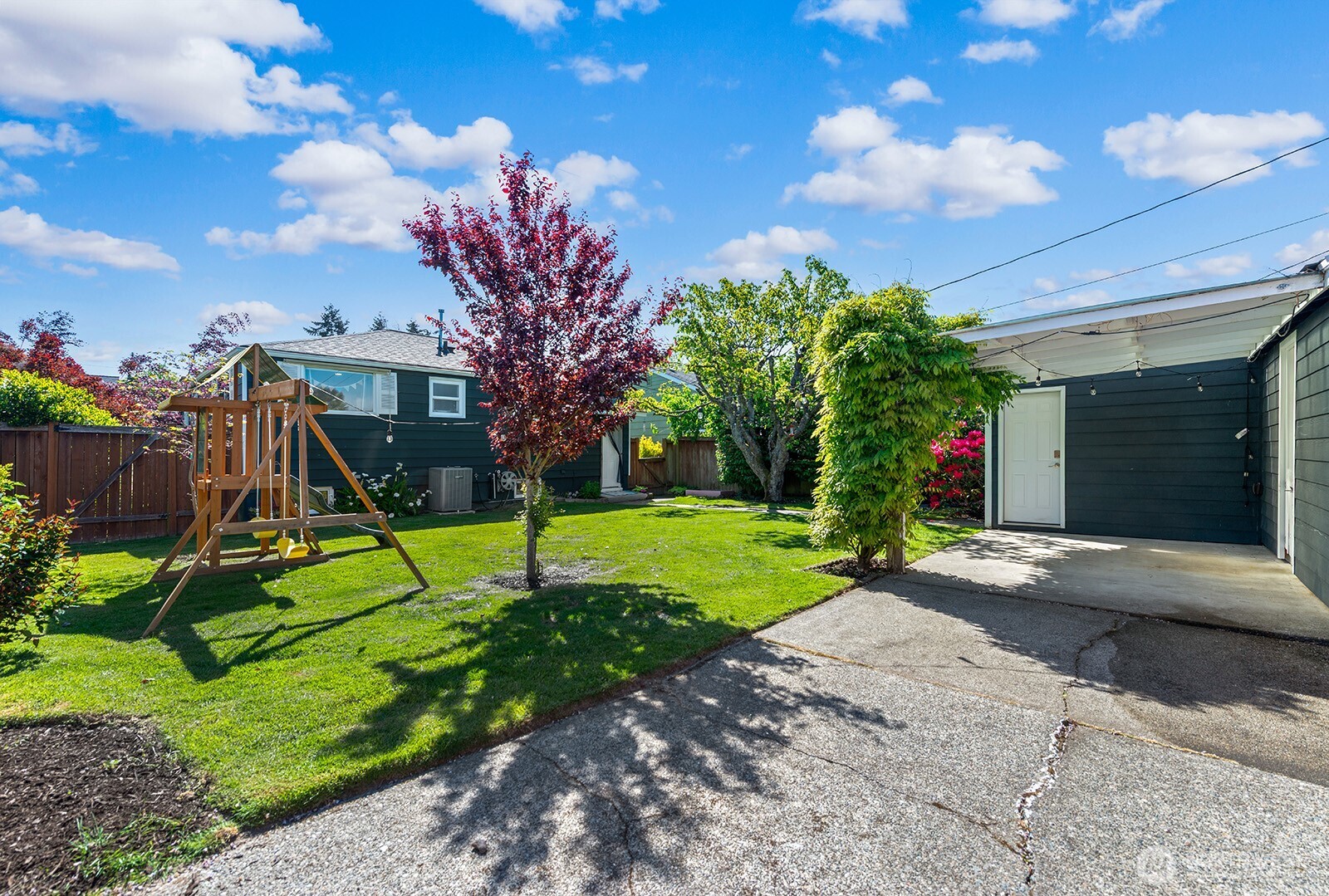 6017 46th Avenue SW, Seattle, WA 98136