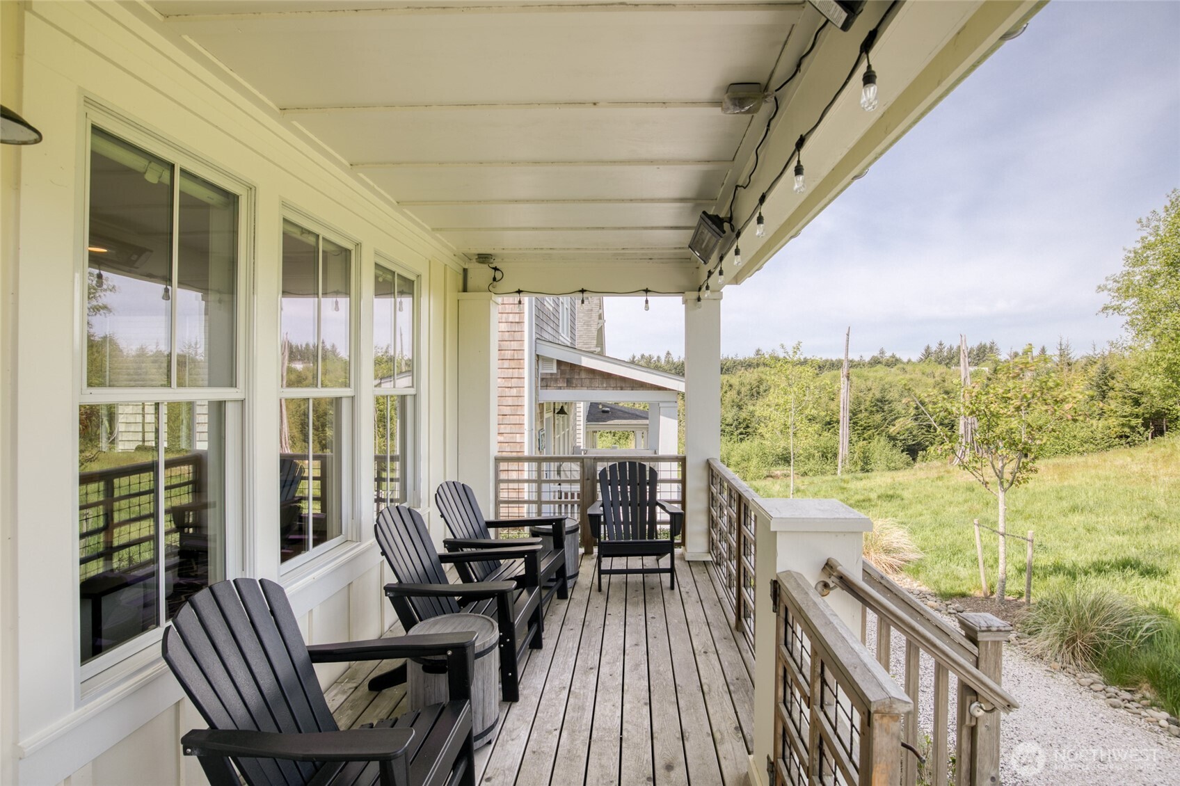 50 Flash Lane , Pacific Beach, WA 98571