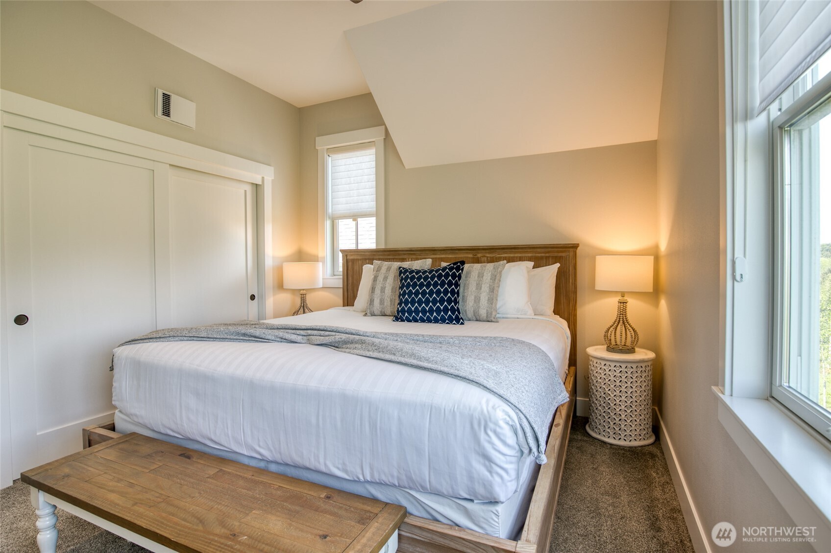 50 Flash Lane , Pacific Beach, WA 98571