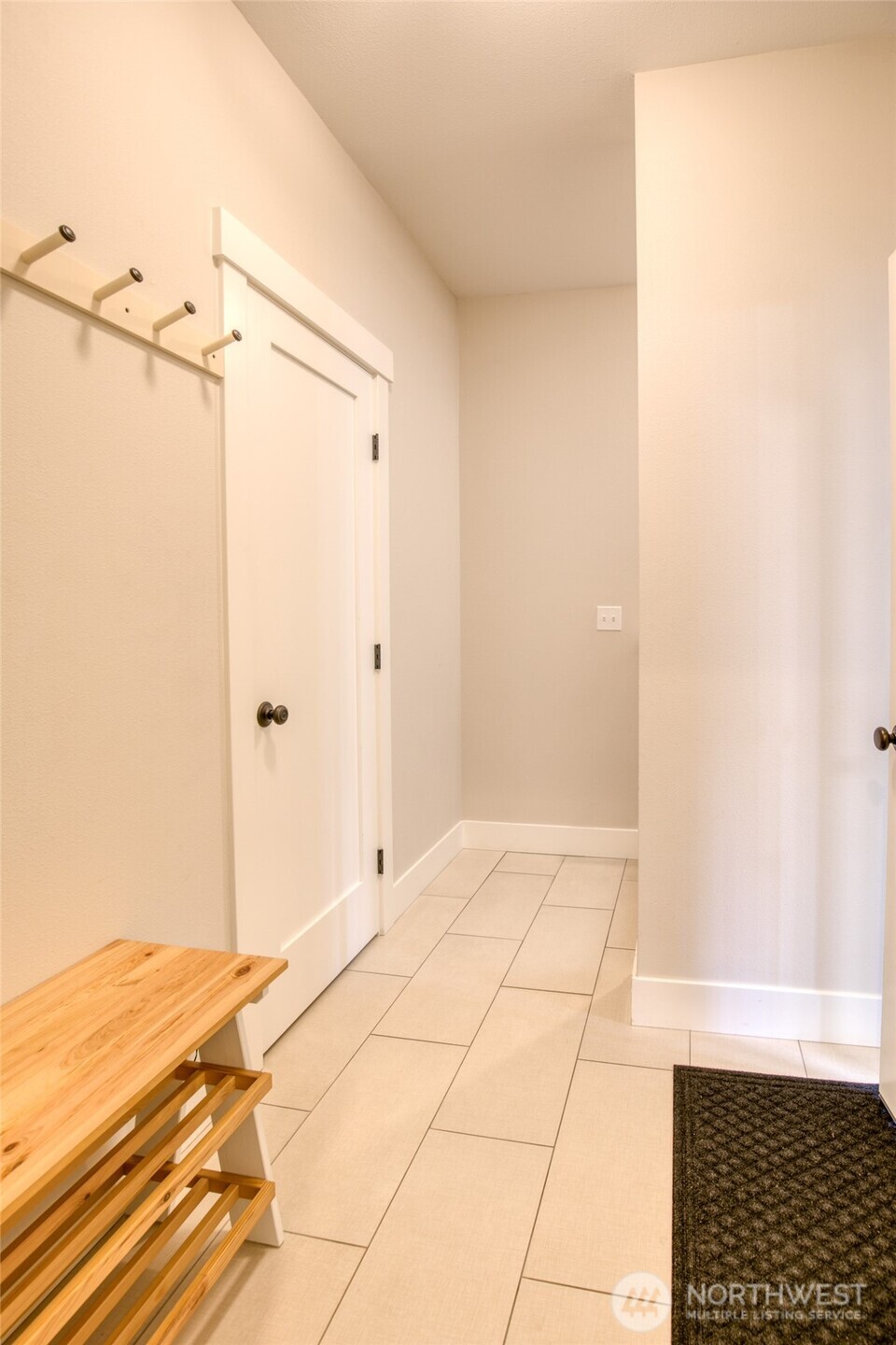 50 Flash Lane , Pacific Beach, WA 98571