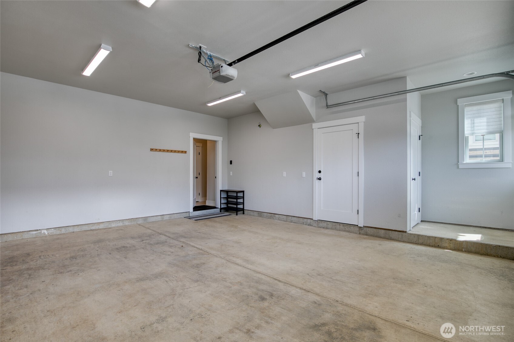 50 Flash Lane , Pacific Beach, WA 98571