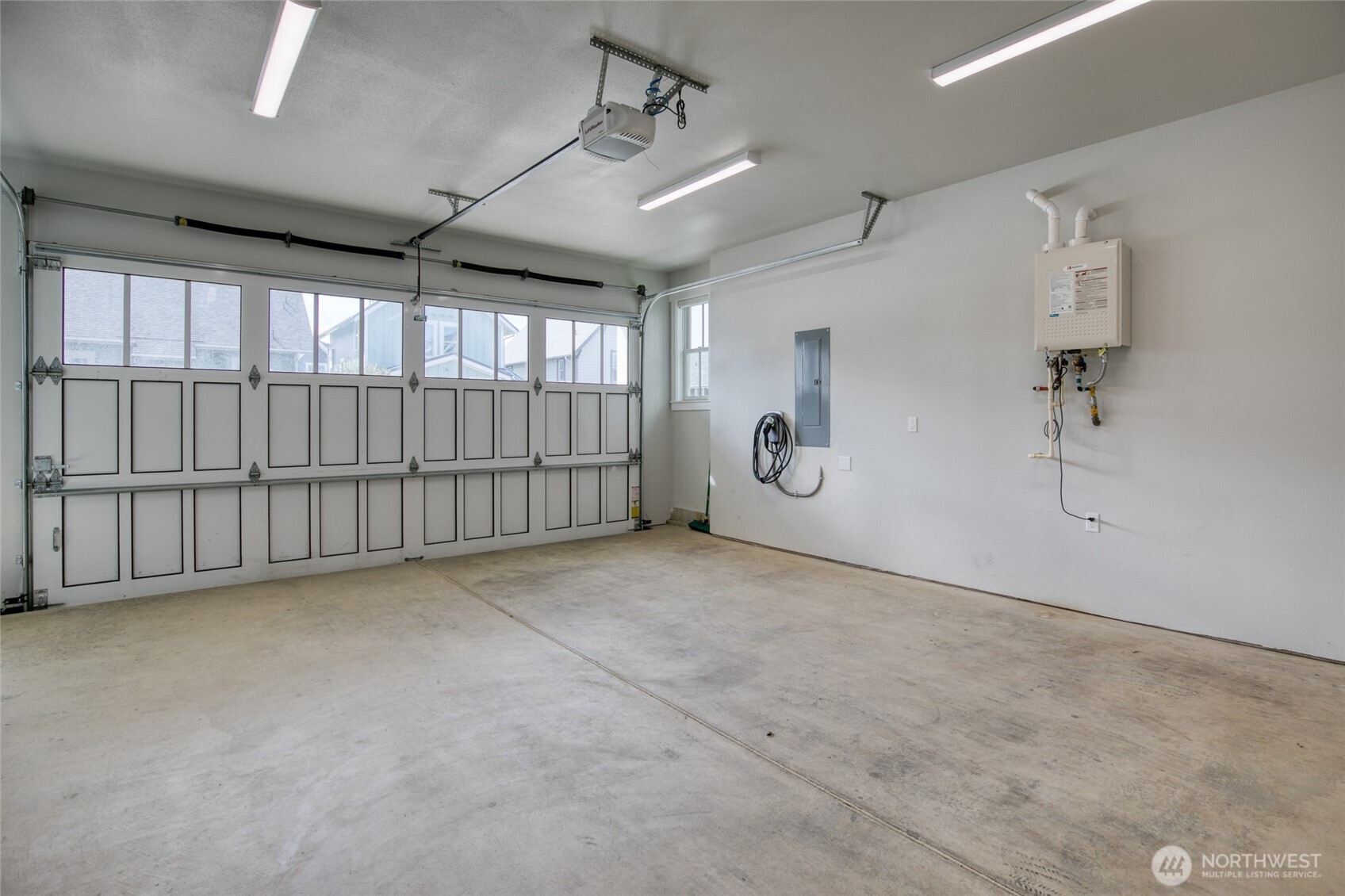 50 Flash Lane , Pacific Beach, WA 98571