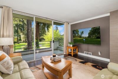 17001 Inglewood Road NE #M211, Kenmore, WA 98028 - Photo 3