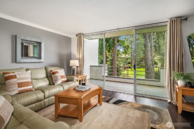 17001 Inglewood Road NE #M211, Kenmore, WA 98028 - Photo 4