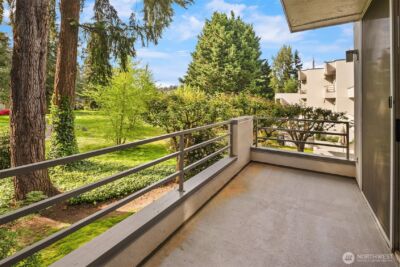 17001 Inglewood Road NE #M211, Kenmore, WA 98028 - Photo 7