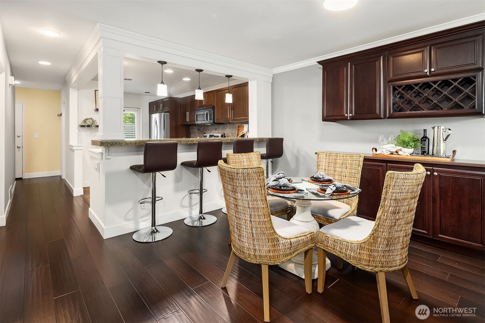 17001 Inglewood Road NE #M211, Kenmore, WA 98028
