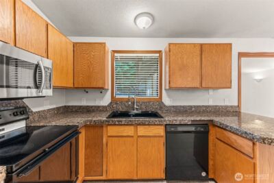 3701 Autumnwood Court SE, Olympia, WA 98501 - Photo 15