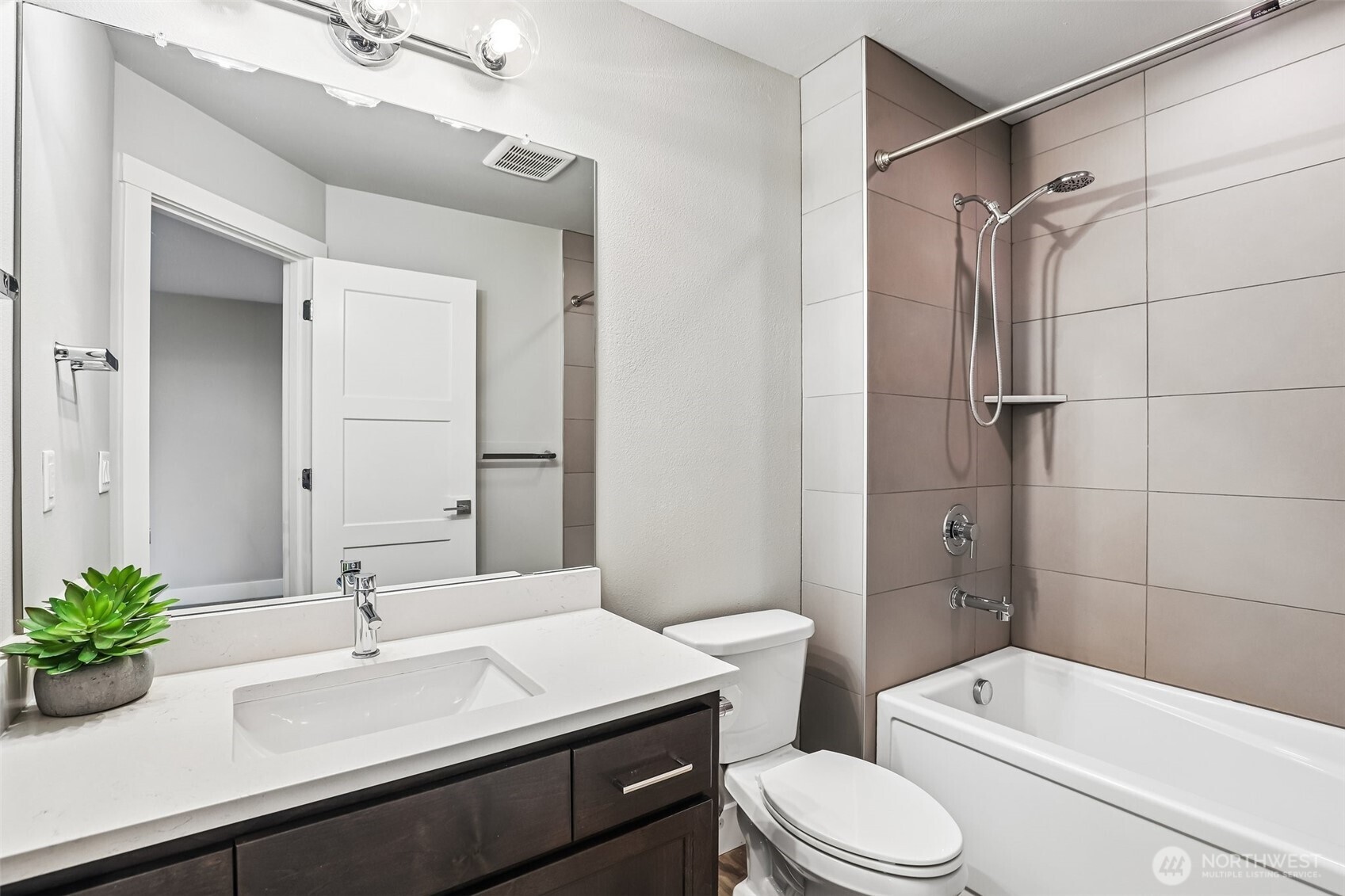 11907 NE 108th Street , Vancouver, WA 98662
