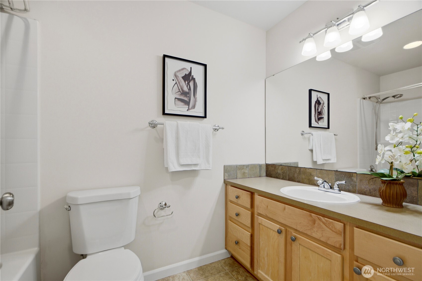 17617 44th Avenue W, Lynnwood, WA 98037