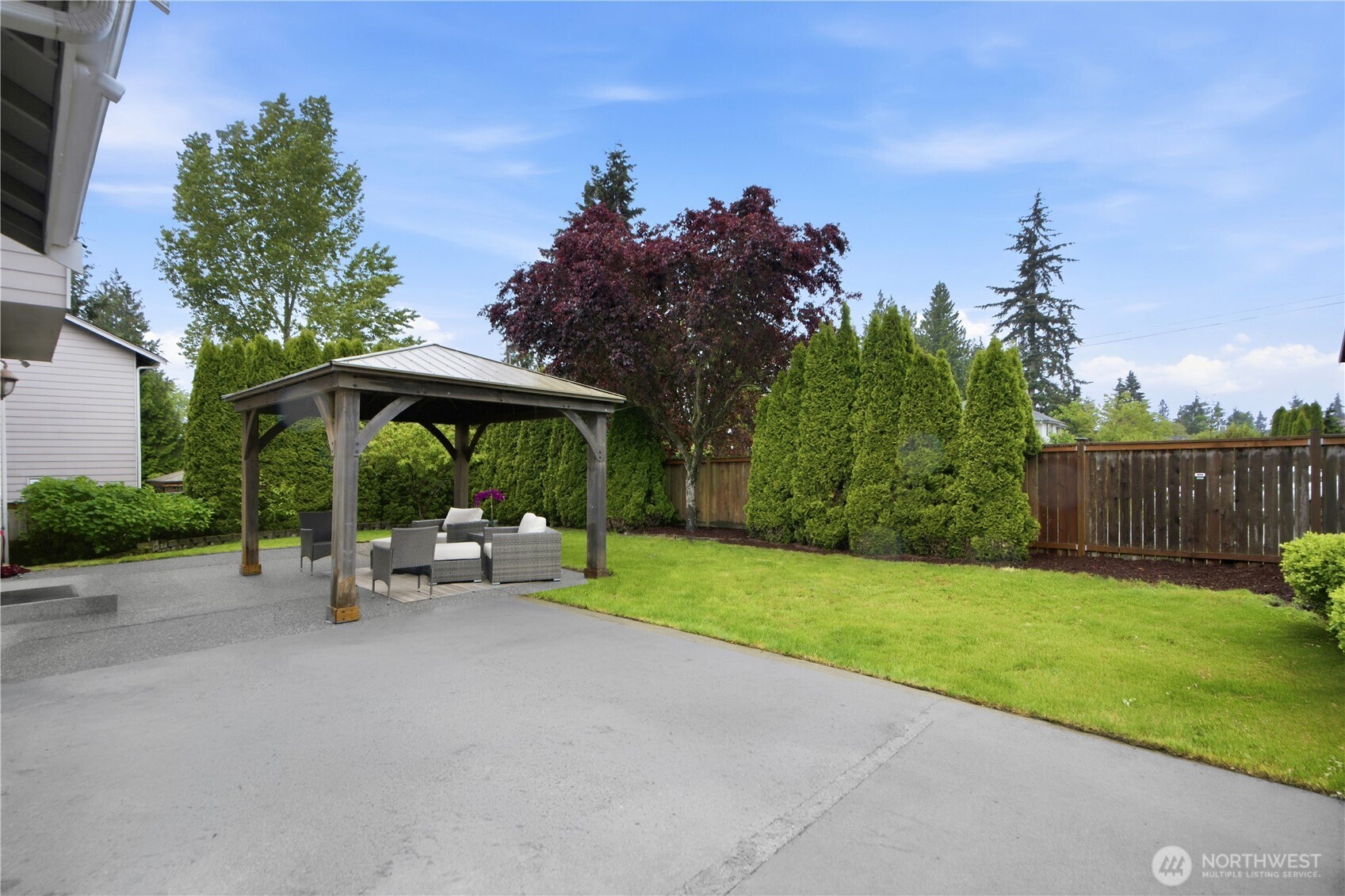 17617 44th Avenue W, Lynnwood, WA 98037