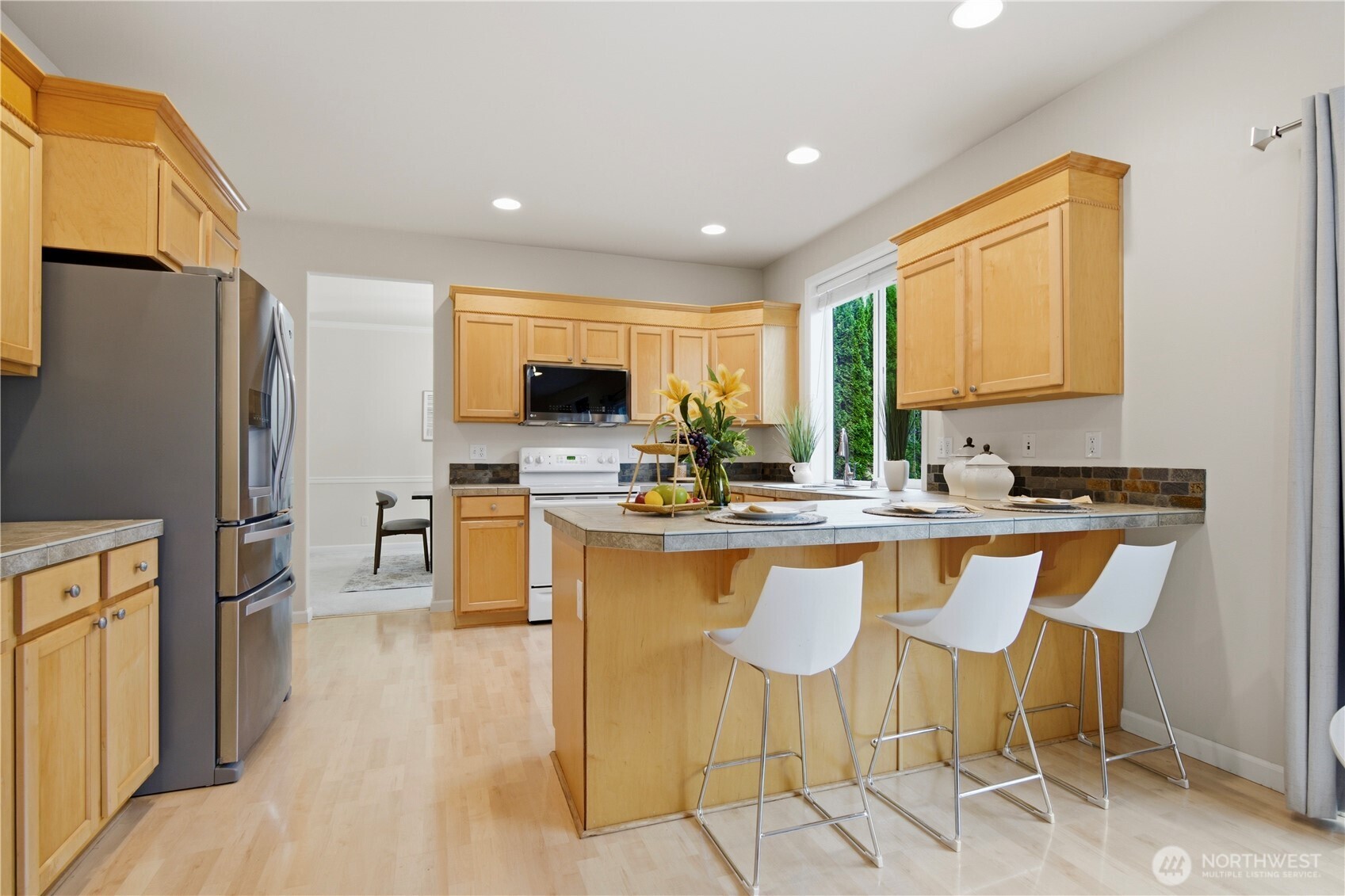 17617 44th Avenue W, Lynnwood, WA 98037