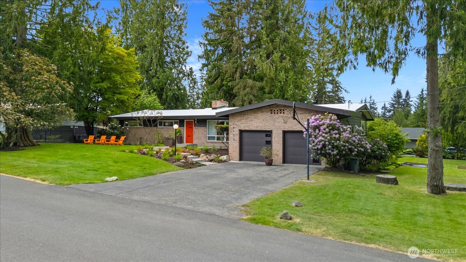 18722 84th Avenue W, Edmonds, WA 98026