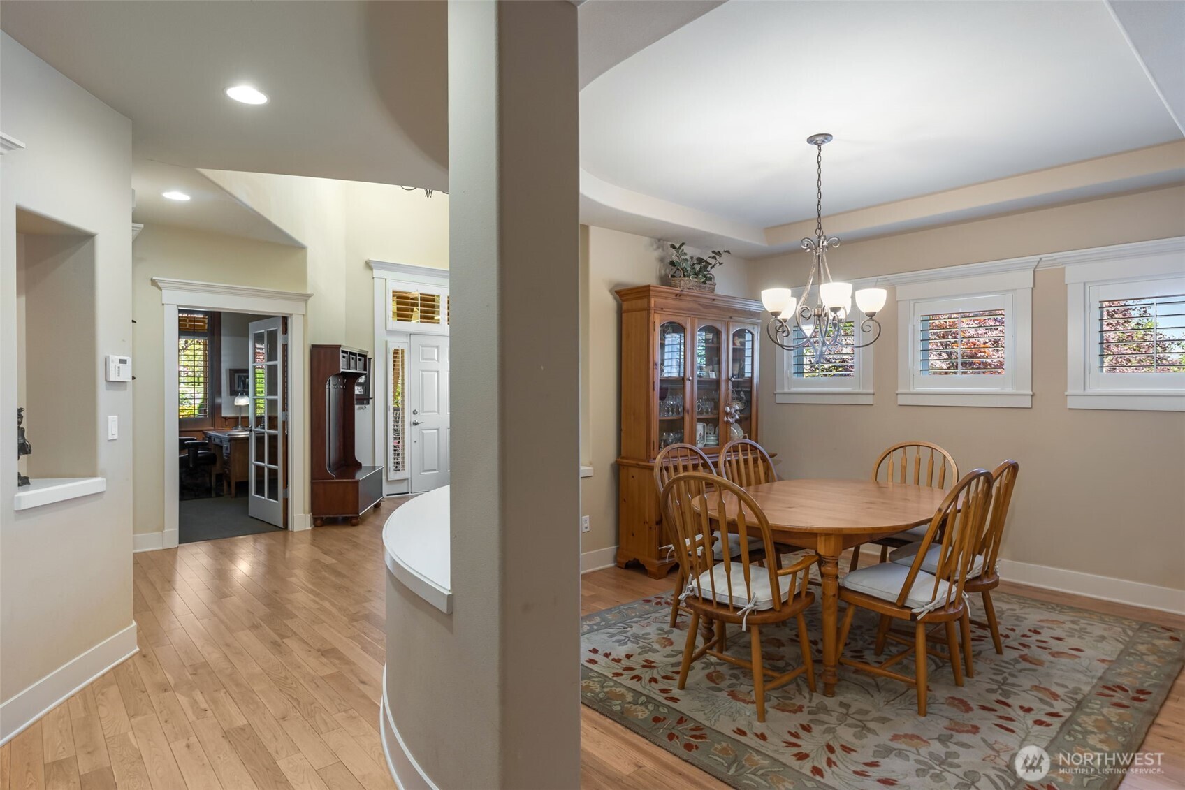 23431 NE 10th Place , Sammamish, WA 98074