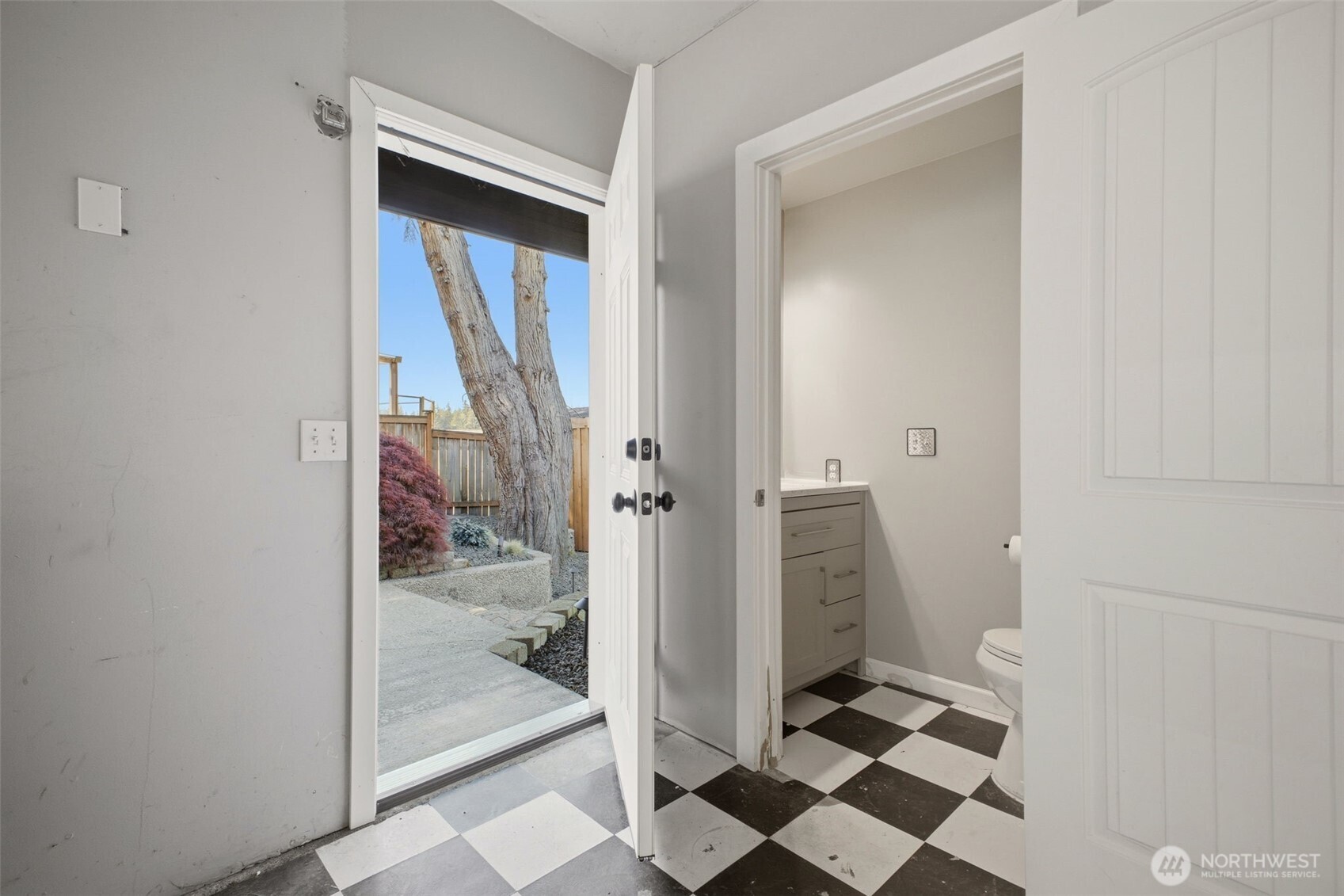 20844 60th Street E, Bonney Lake, WA 98391