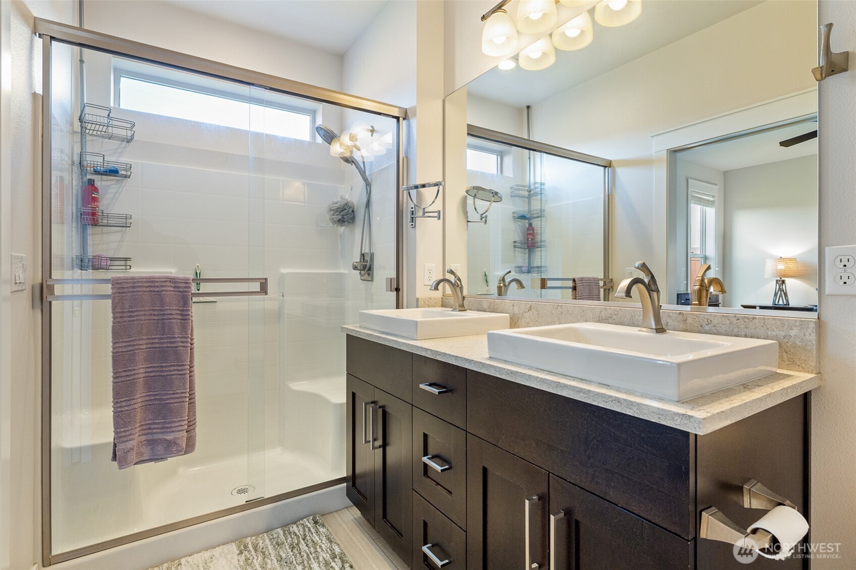 5997 W 41st Ave , Kennewick, WA 99338