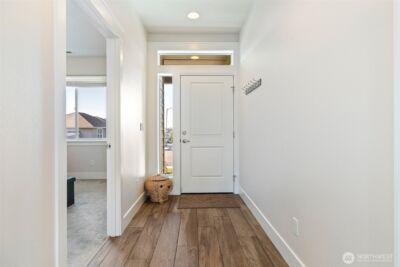 5997 W 41st Ave , Kennewick, WA 99338 - Photo 2