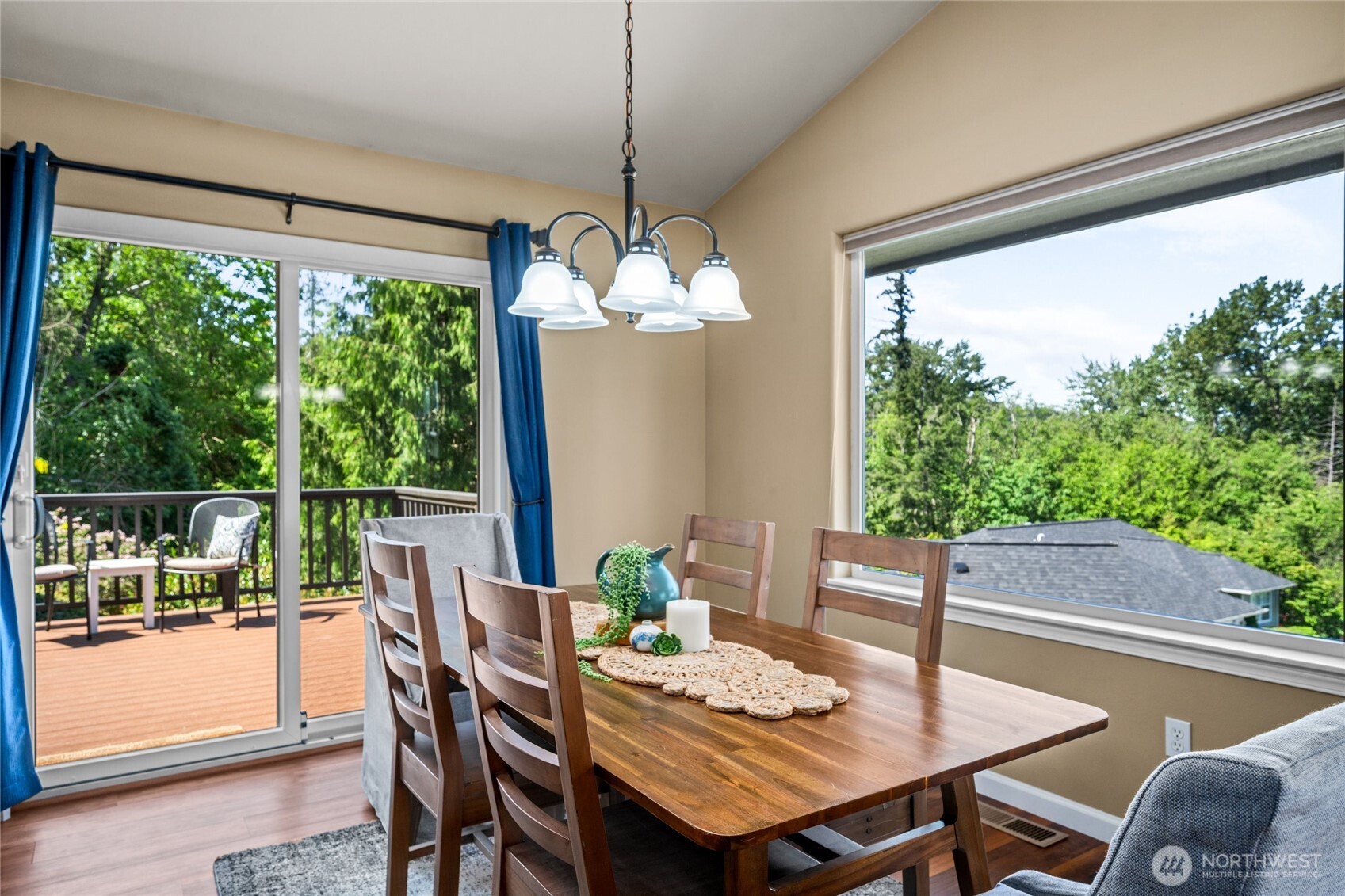 1405 Edwards Street , Bellingham, WA 98229