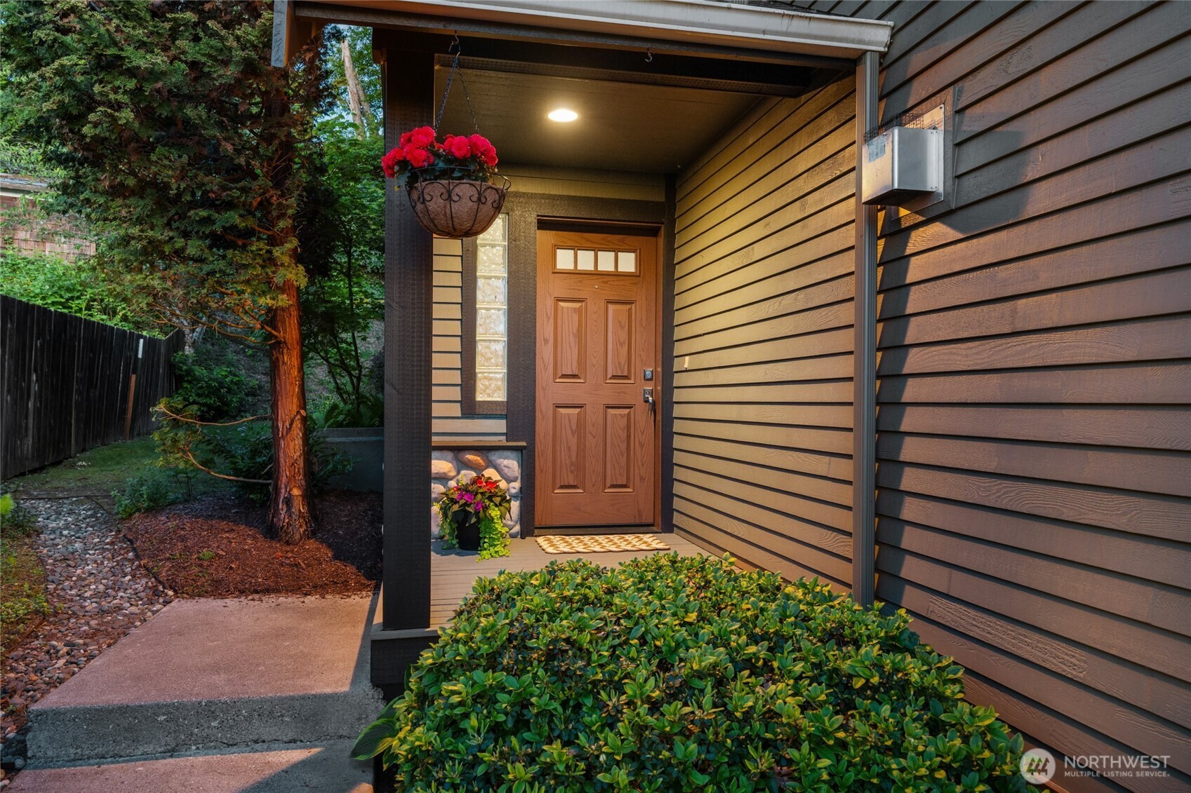1405 Edwards Street , Bellingham, WA 98229