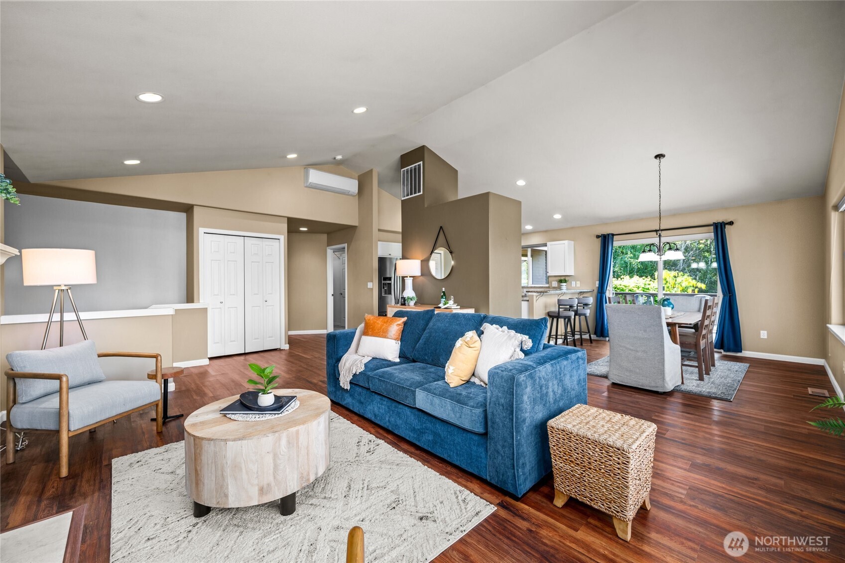 1405 Edwards Street , Bellingham, WA 98229