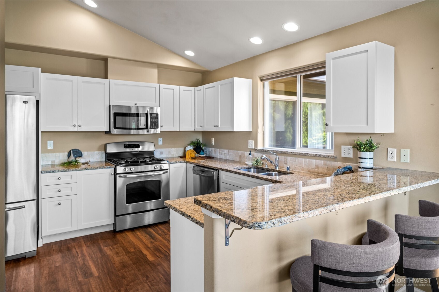 1405 Edwards Street , Bellingham, WA 98229