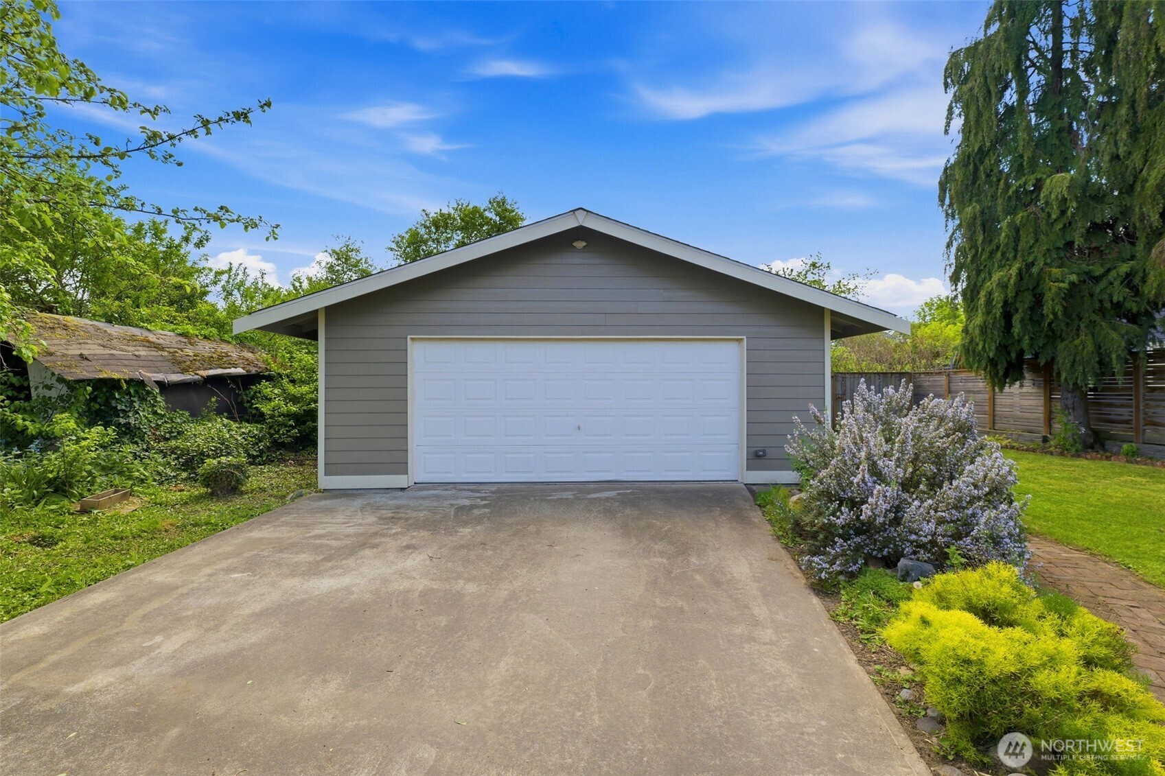 2320 S 12th Street , Tacoma, WA 98405