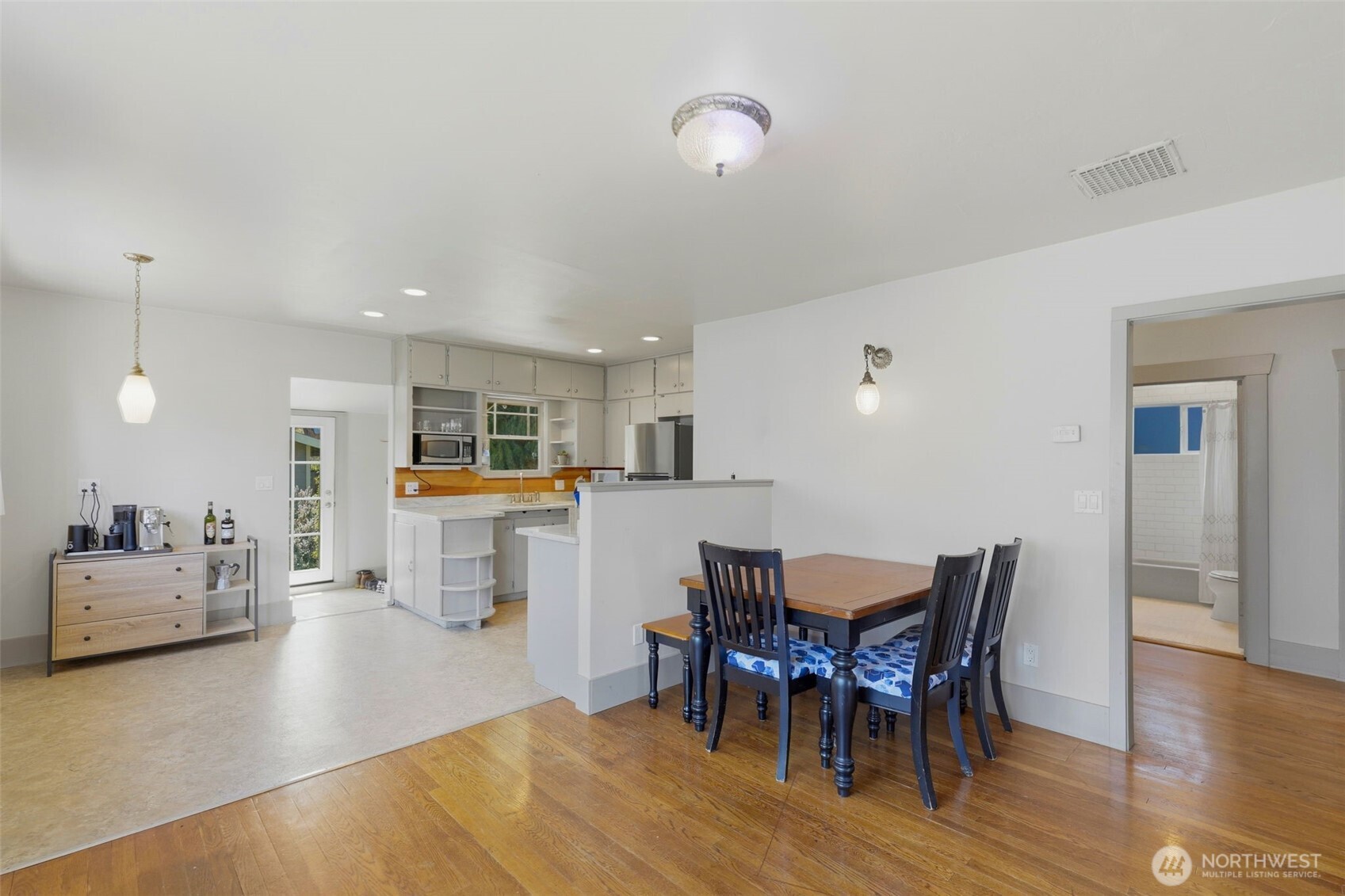 2320 S 12th Street , Tacoma, WA 98405