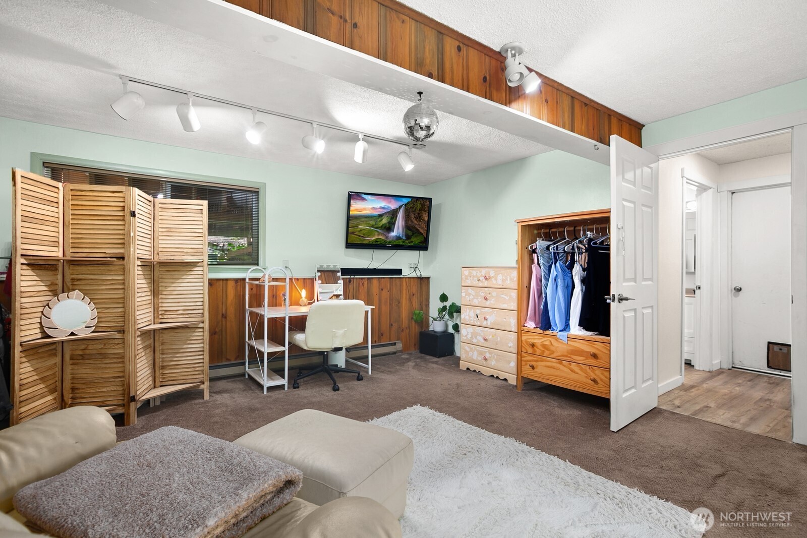 17025 431St Avenue SE, North Bend, WA 98045