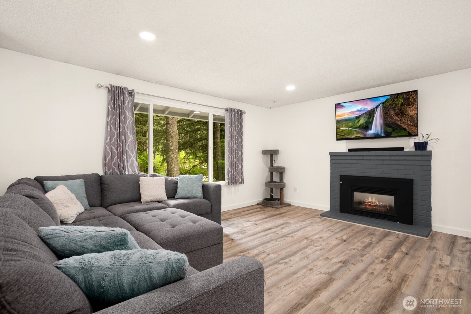 17025 431St Avenue SE, North Bend, WA 98045