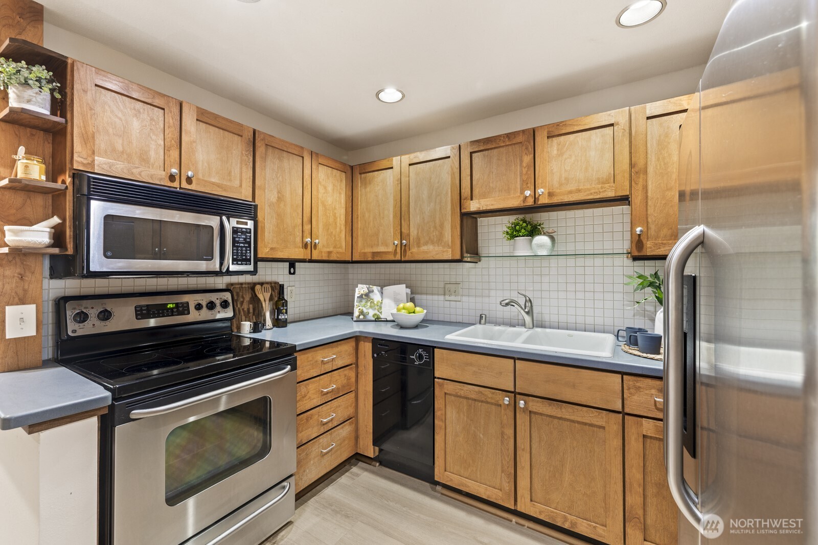 2350 10th Avenue E #227, Seattle, WA 98102